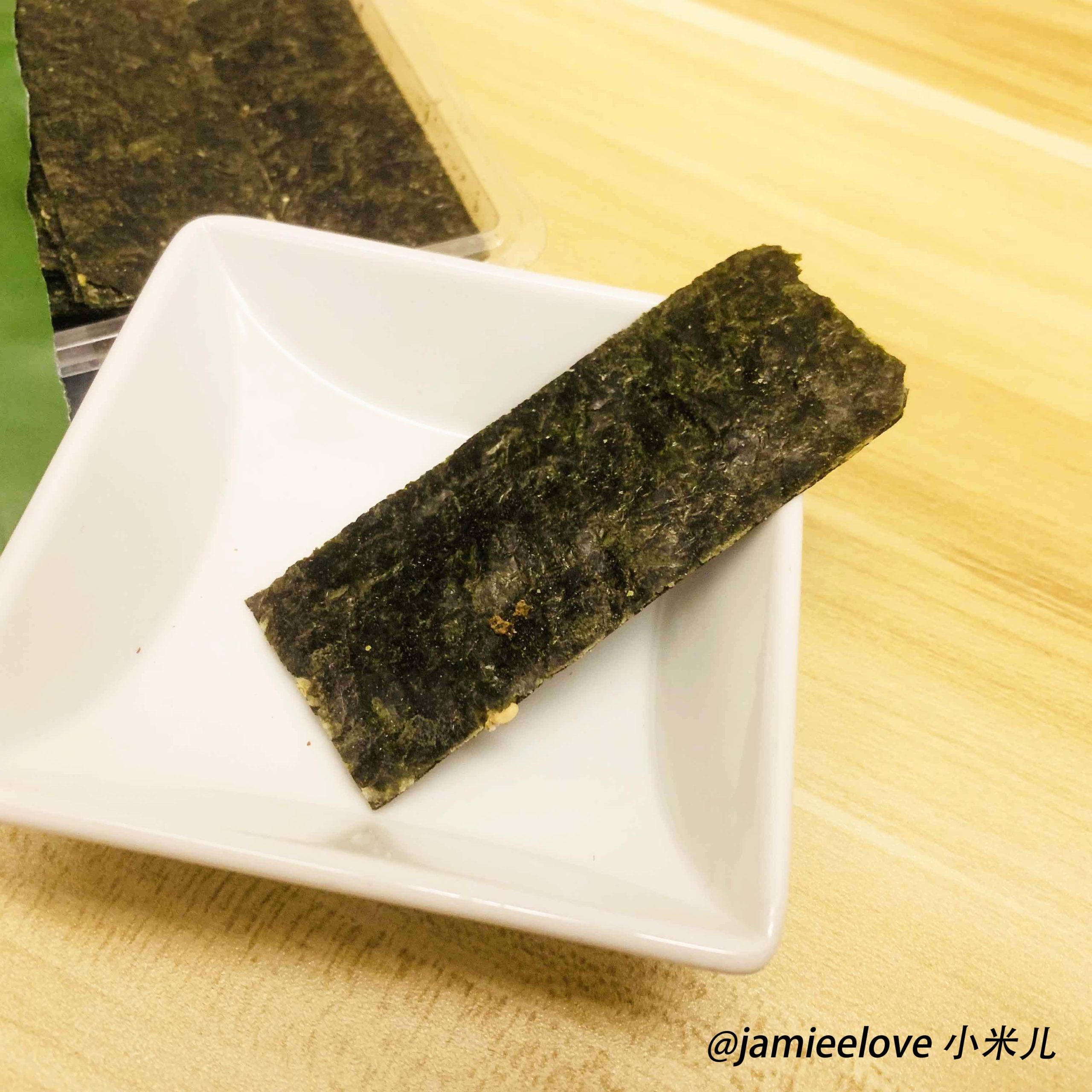 Signature Market Korean Laver Seaweed Sesame Crisps (韩国紫菜海苔芝麻薯片) Signature Market Korean Laver Seaweed Sesame Crisps (韩国紫菜海苔芝麻薯片)